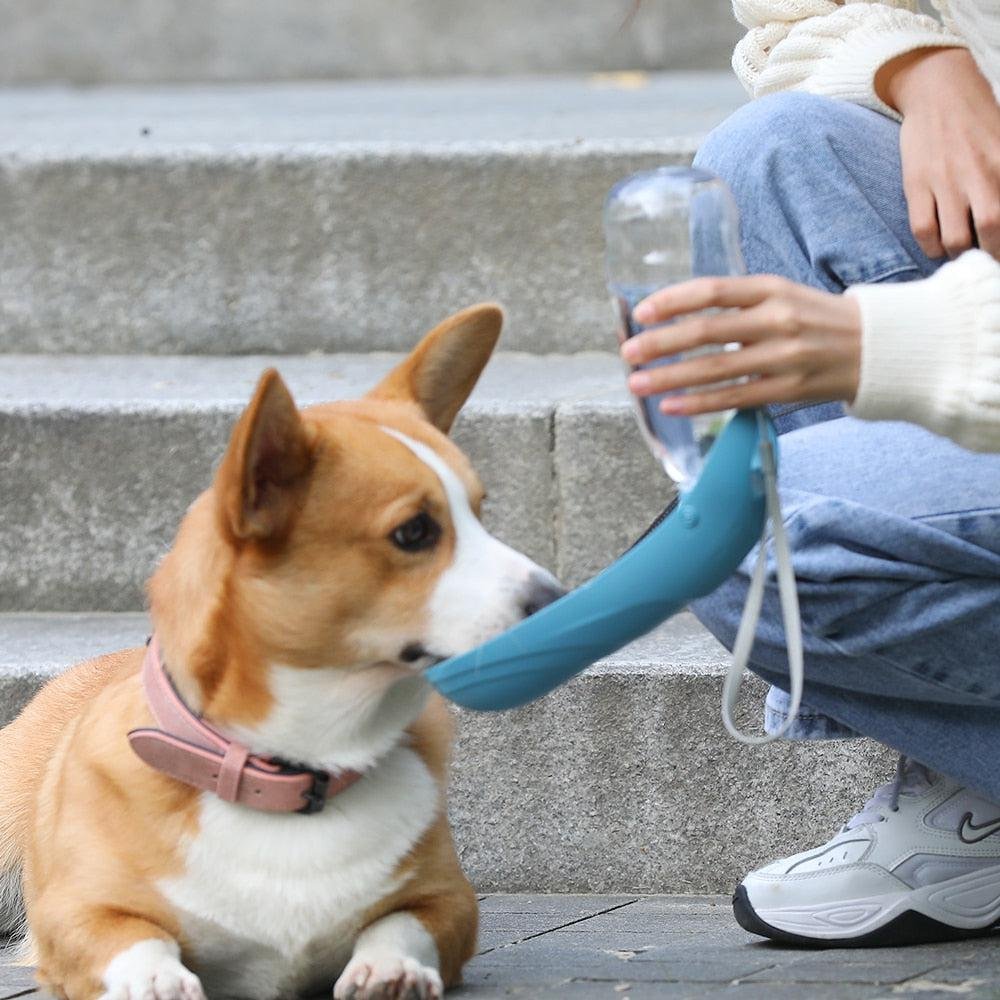 Portable Water Bottle with Water Dispenser for Pets. Ideal for Walks. Suitable for Dogs and Cats - Image 3